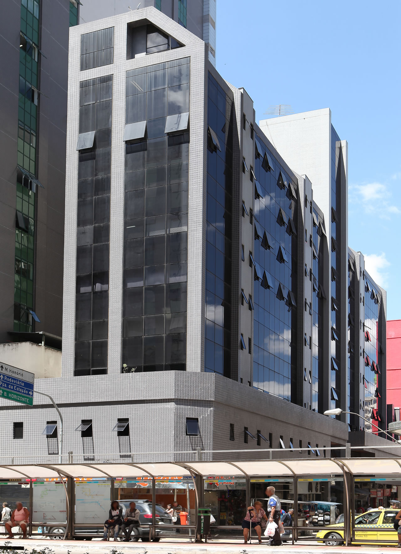 Edifício Belmiro Braga — empreendimento entregue Larivoir